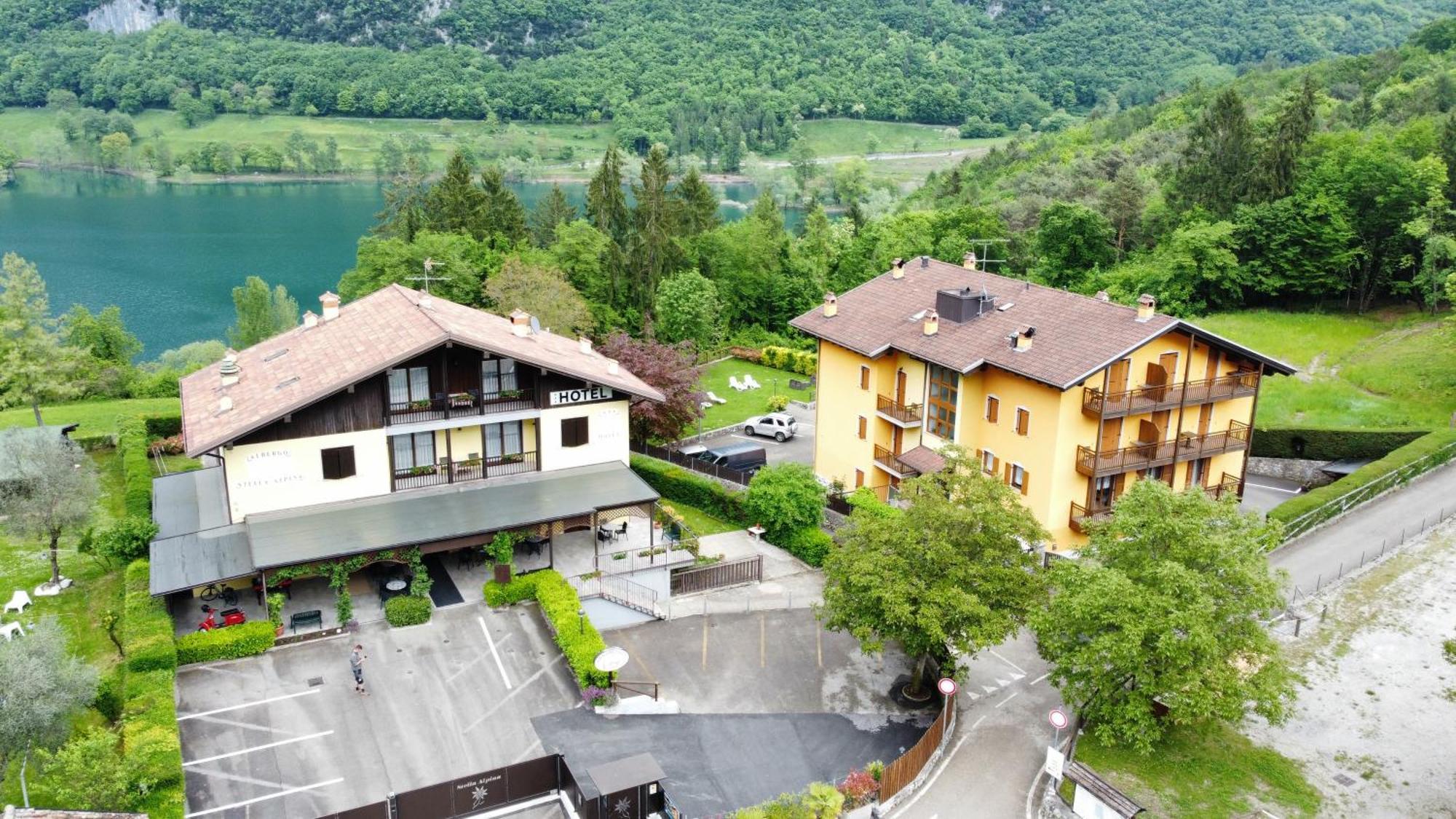 Albergo Stella Alpina Тенно Экстерьер фото