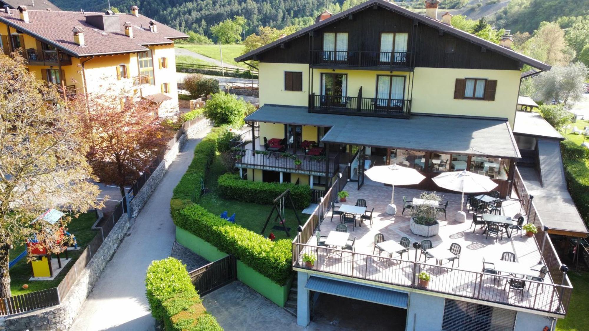 Albergo Stella Alpina Тенно Экстерьер фото